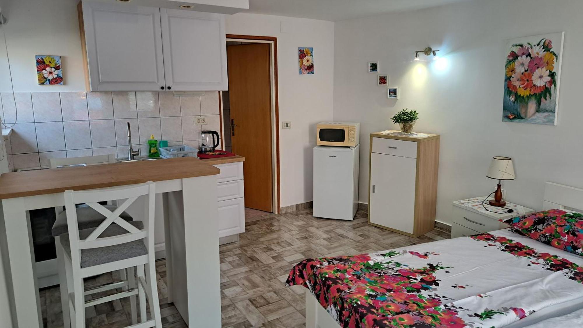 Lorena Apartment Dubrovnik Bagian luar foto